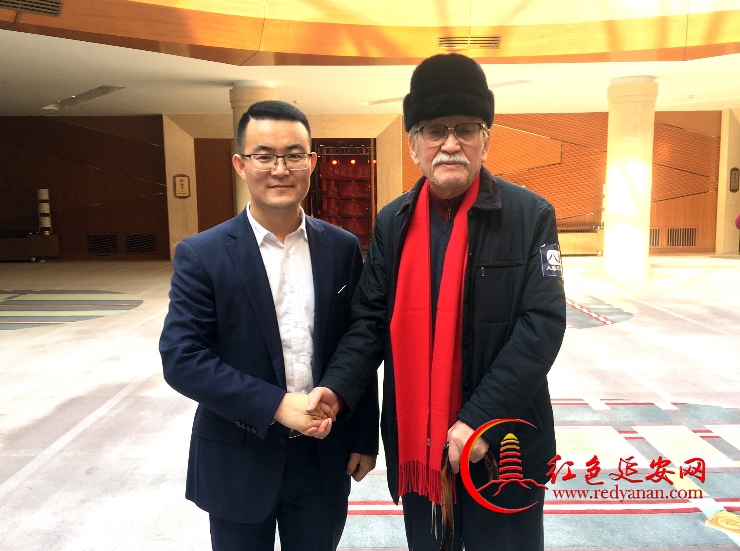 常世民与乌兰夫之子乌可力